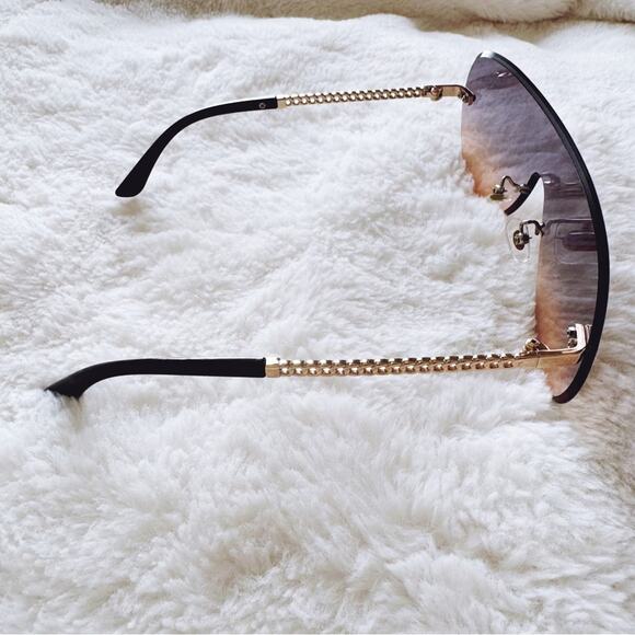 Jasmine Clear Purple Sleek Single-Lens Sunglasses - Picture 7 of 13